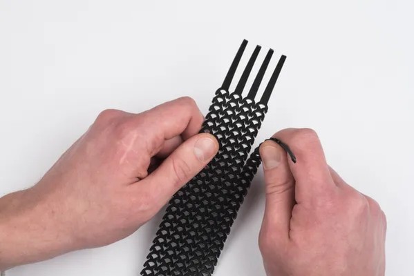 EKF Flexible Strap Black Polyurethane 1