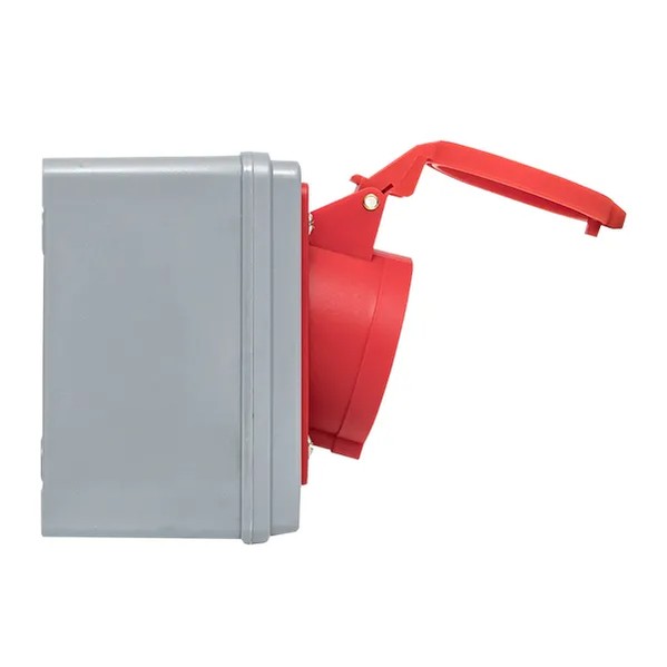 EKF Socket with Lock and Switch - Plastic - Red 6