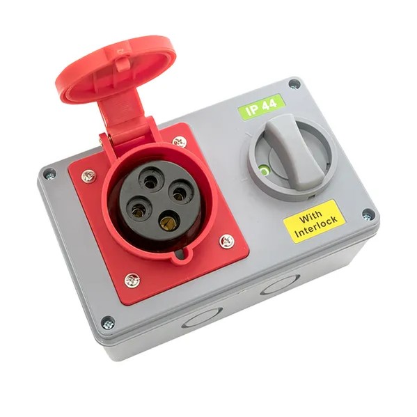 EKF Socket with Lock and Switch - Plastic - Red 8
