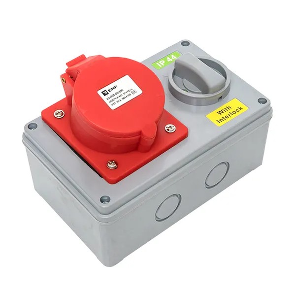 EKF Socket with Locking and Switch - Plastic - Red 9